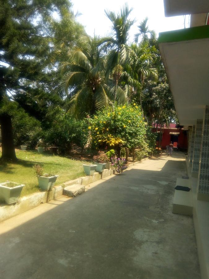 Labanya Guest House Konark Exterior photo